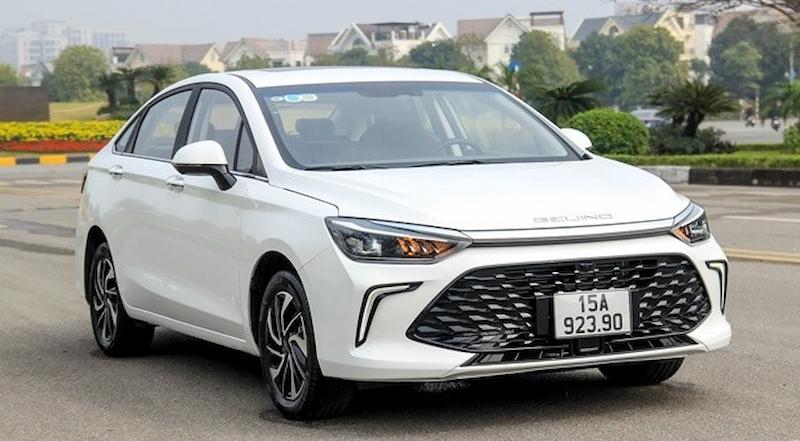 Những chiếc xe Trung Quốc mang đến những trải nghiệm trang bị xa xỉ như xe sang, trong khi giá bán ra lại rất dễ tiếp cận