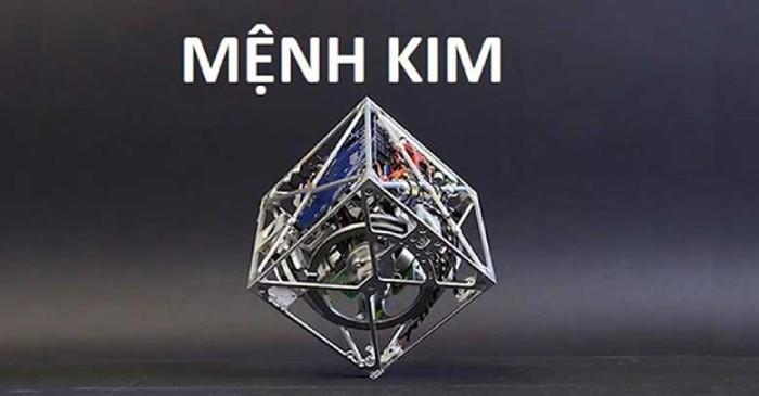 con sinh năm 2022 mệnh gì?