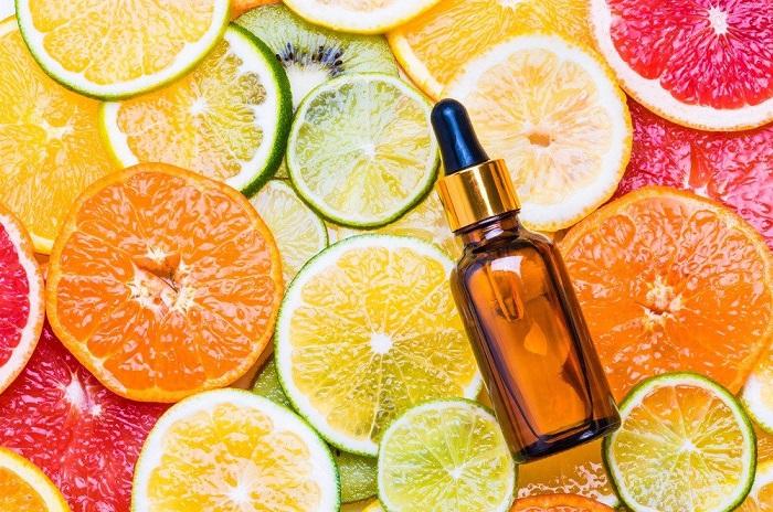 Top 10 serum vitamin C làm sáng da và chống lão hóa được chị em tìm mua